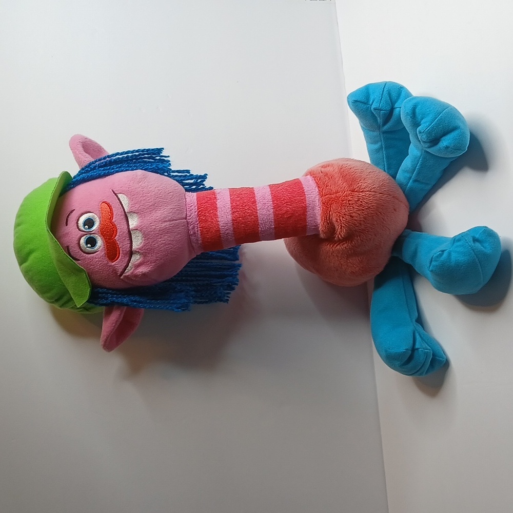 DreamWorks Trolls Cooper Hug 'N Plush‎ 23" doll